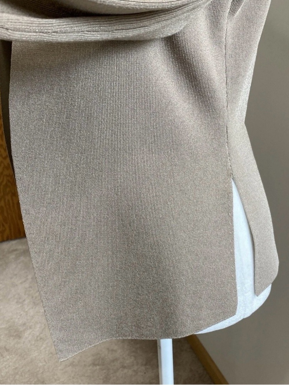 MM.LaFleur Taupe Pearl Jardigan | Open Front Knit Blazer Cardigan | Size Small - Picture 13 of 15
